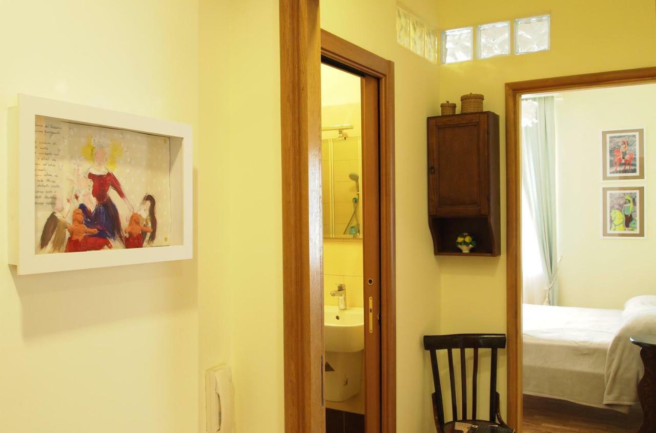 Casa Laurino B&B เนเปิลส์ ภายนอก รูปภาพ