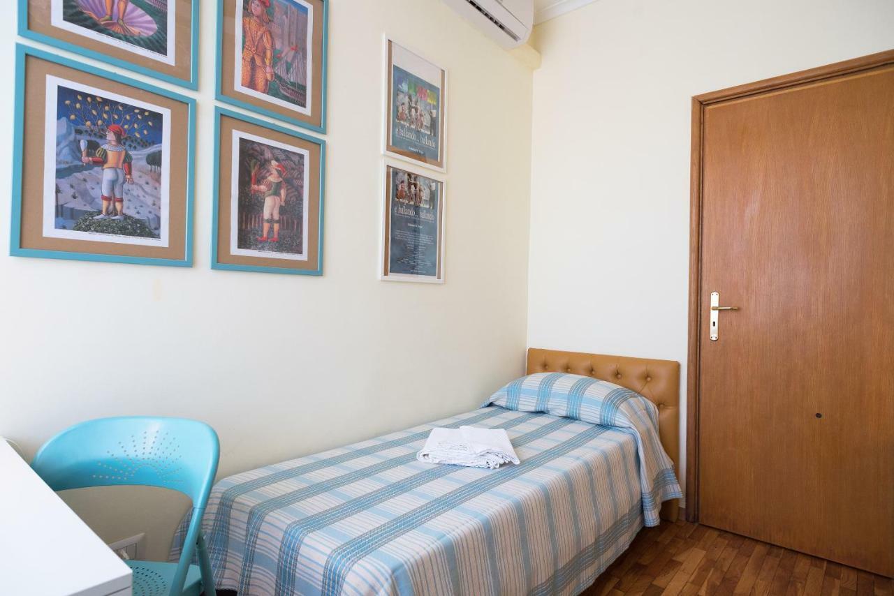 Casa Laurino B&B เนเปิลส์ ภายนอก รูปภาพ